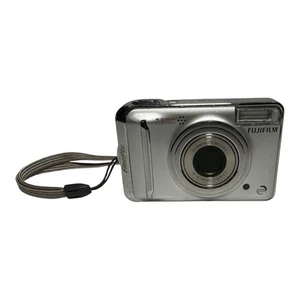 Fujifilm fotocamera digitale FinePix A700 7,3 megapixel argento testata - Foto 1 di 7