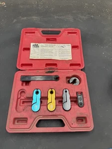 Mac Tools FLTS893 5-Piece Fuel & Transmission Line Disconnect Tool Set Incomplet - Foto 1 di 9