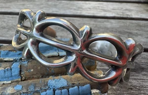 Vintage Navajo Native American Sterling Bracelet Sandcast Silver 6" Wrist Unsign - Picture 1 of 7