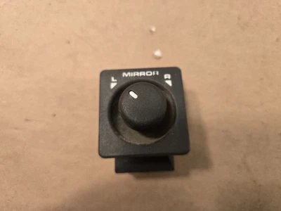 Land Rover Discovery 2 Power Mirror Control Switch AMR2498 - Image 1 of 4