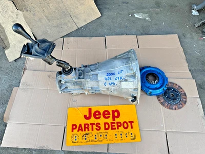 Jeep Wrangler TJ LJ 2005 2006 4,0 L transmisión manual 6 velocidades 67 k millas NSG370 Foto 1 de 4