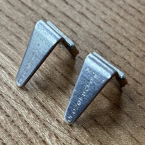 Campagnolo ZEHENCLIP FÜHRUNGEN (PAAR) TEIL #0110056 - NOS - Bild 1 von 4