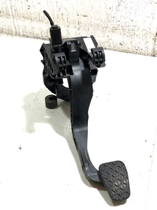 Ford Fiesta 2017 MK7 1.25 gasolina embrague pedal ay11-7B633-be/2008-17 - Imagen 1 de 9