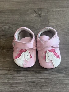 JACK & LILY Baby Girl Shoes size 4 - Picture 1 of 4