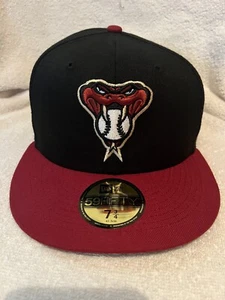 Arizona Diamondbacks New Era 59Fifty Low Profile Black Red Fitted Hat SZ 7-3/4 - Picture 1 of 4