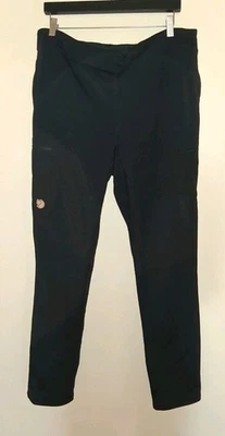 Pantalones Pantalones de Vellón Fjallraven Keb EE. UU. M's Grandes Mezcla de Lana Usados en Excelente Condición Precio de venta sugerido por el fabricante 240 USD Foto 1 de 4