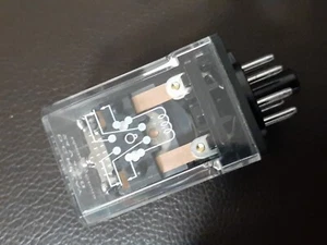 RS  348-784 Plug In Power Relay, 24V D.C.Relay  Switching Current, DPDT 8 Pins - Picture 1 of 4