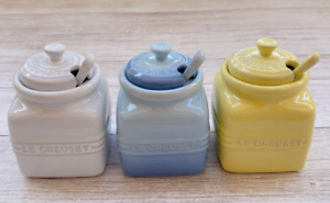 Le Creuset Mini Spice Jars with Spoon Bakery Series Stoneware Jam Jars Set of 3