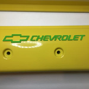 Chevy Small Block ZZ6/Vortec Center Bolt Holley 241-290 Yellow W/ Green Letters - Picture 1 of 10