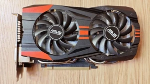 NVIDIA GeForce / ASUS GTX 760 DirectCU II OC - Foto 1 di 3