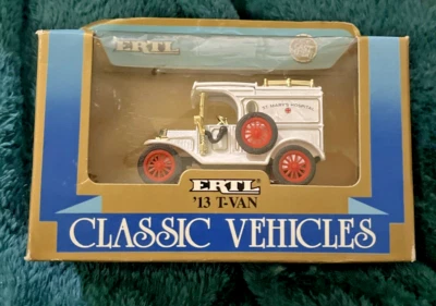 ERTL 1913 Ford T-Van 1:43 Diecast St. Mary's Hospital Vehículos Clásicos Nuevo en Caja Foto 1 de 4