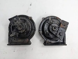 CHEVY GMC TRUCK DELCO REMY GM HORN ASSEMBLY A & F note (HIGH & LOW) OEM - Picture 1 of 10