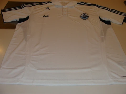 MLS Soccer Vancouver Whitecaps 2011 Clima Cool White 3 Button Polo Shirt L Cover