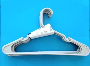 2 (10 pk) Mainstays Adult Notched Clothing Hangers!! Gray 30 count - Picture 1 of 2