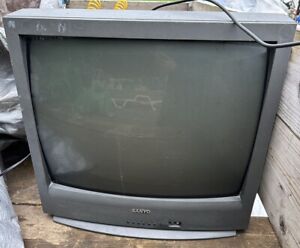 Sanyo DS25320 25” CRT 2002 with Remote