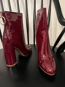 Lamoda Boots Shoes Women's Size 7 Maroon Chunk Heel Vegan Leather Ankle High - Picture 1 of 9