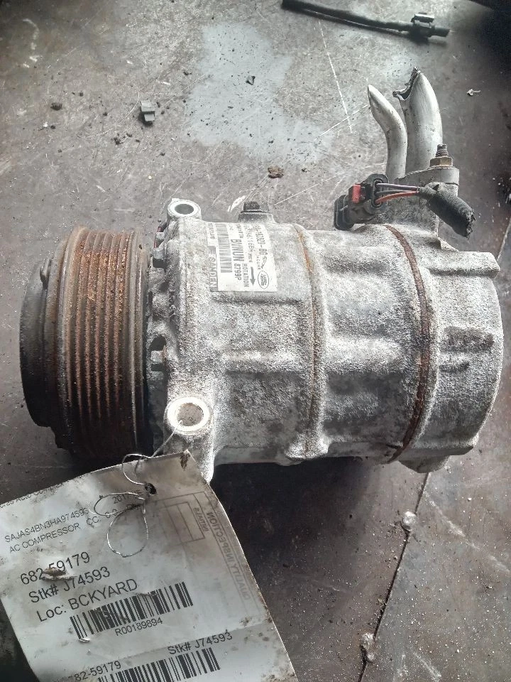 Used A/C Compressor fits: 2017 Jaguar Xe  Grade A Foto 1 de 4