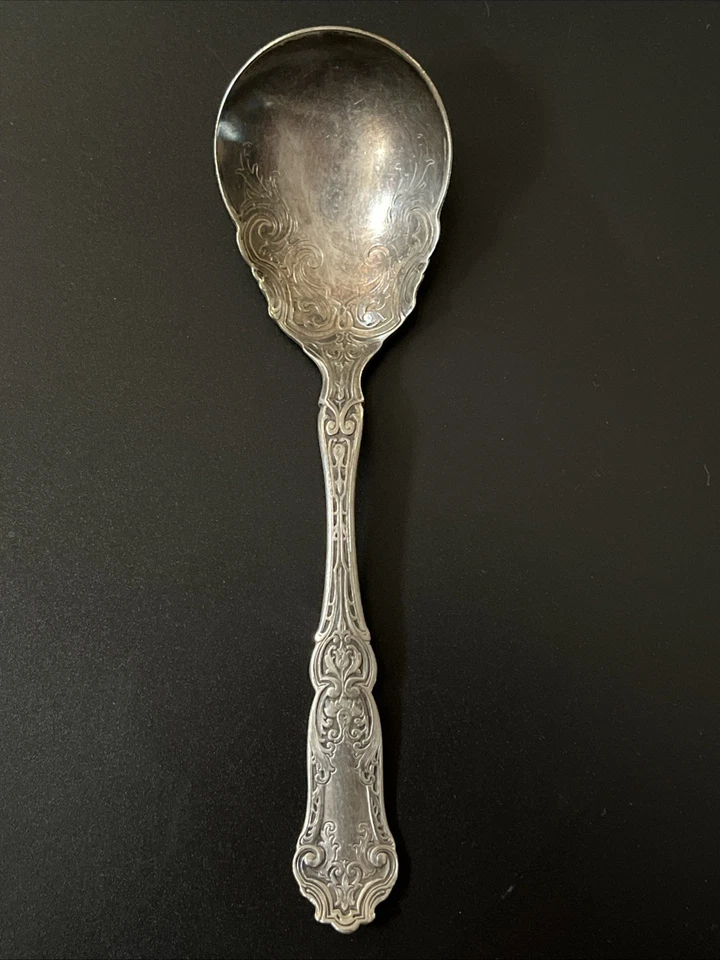 "Antigua cuchara para servir de bayas de nuez plateada de 1907 1835 R Wallace Art Nouveau 7""" Foto 1 de 4