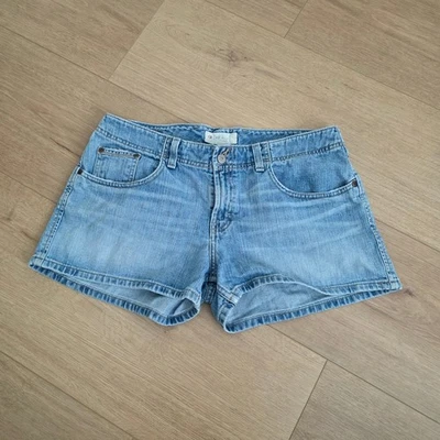 Pantalones cortos de mezclilla informales BKE para mujer talla 32 lavado claro Foto 1 de 4