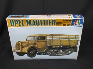 Revell Italaerei Opel Blitz Muultier tedesco mezzo binario scala 1/35 model kit 221 - Foto 1 di 3