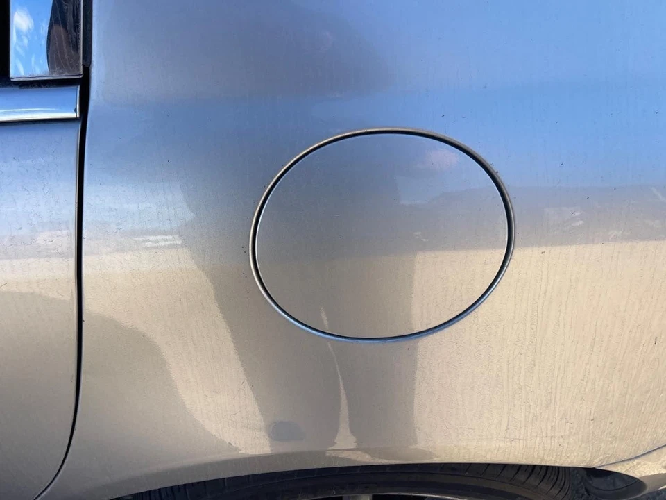 Fuel Tank Filler Gas Door BUICK LUCERNE 06 07 08 09 10 11 - Изображение 1 из 1