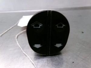 FORD FUSION 2006 Electric Window Switch O/S/F 6S6T14529BA: 83237 - Picture 1 of 3
