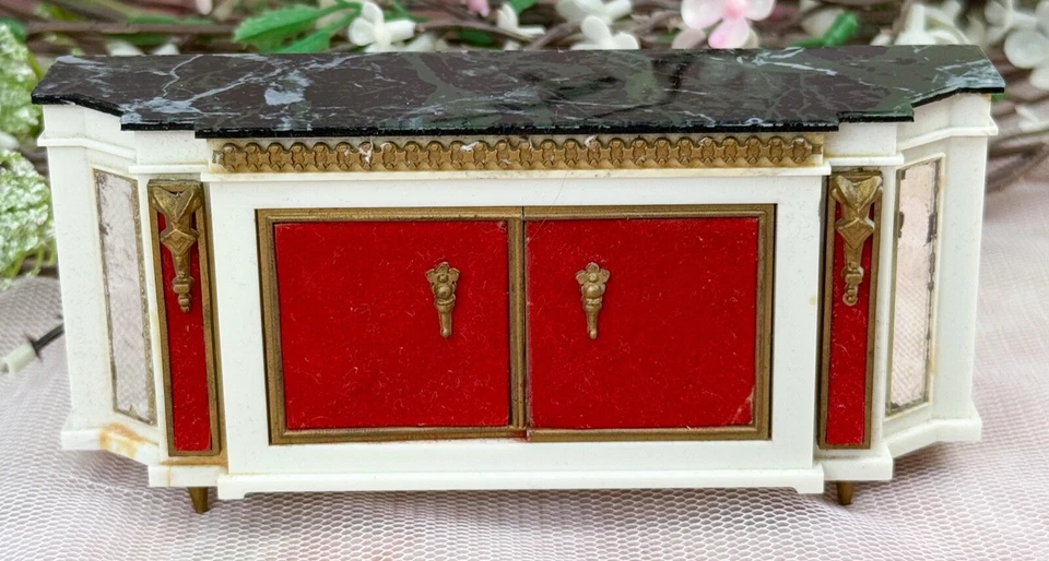 Muebles de plástico para casa de muñecas de colección IDEAL Petite Princess ROYAL BUFFET *LEER* Foto 1 de 4