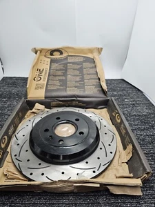 DS ONE DS1-680758 Brake Rotor Drilled&Slotted For Ford Explorer Taurus Flex - Picture 1 of 10