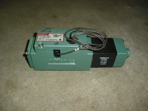 Numatics A12SA400F000030 solenoid valve - Picture 1 of 3