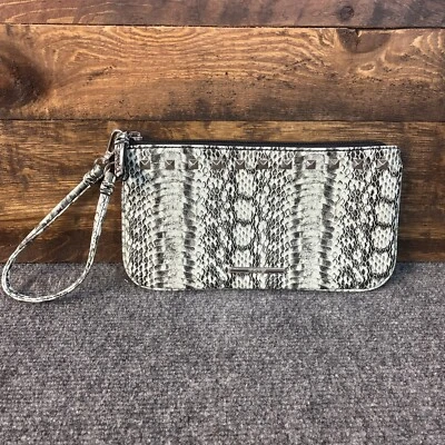 Nine West Imitación Piel de Serpiente Verde Menta Negro Muñequera Cartera Monedero Organizador Foto 1 de 4