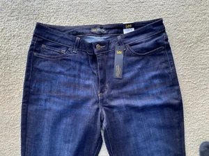NWT Lee Blue Jeans Mid Rise Straight Leg Stretch 352-0670 Women’s Size 18 M - Picture 1 of 15