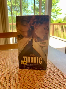 Titanic (VHS, 1998, 2-Tape Set, Widescreen Edition) NEW SEALED - Ungraded - Picture 1 of 7