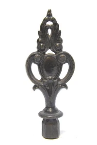 VINTAGE METAL DECORATIVE LAMP FINIAL 1/4 THREAD - Picture 1 of 3