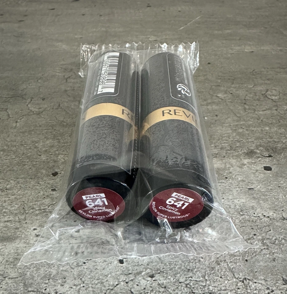 2 Revlon Super Lustrous Lipstick 641 Spicy Cinnamon
