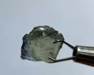 AA Fine Pleochoric Natural Tanzanite Crystal Rough Gemstone 5.37 Carats Bi Color - Picture 1 of 4