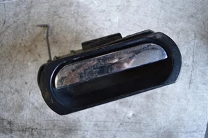 1969 1970 1971 1972 1973 1974 1975 1976 1977 JAGUAR XJ6 RIGHT FRONT DOOR HANDLE - Picture 1 of 3