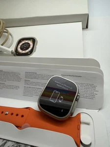 Apple Watch Ultra 1 + bracelet caoutchouc Hermès Sport gratuit - Photo 1 sur 9