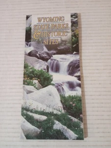 Mapa folleto guía de información de folleto de parques estatales y sitios históricos de Wyoming - Imagen 1 de 4