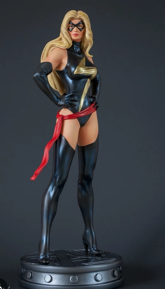 Bowen Designs MS MARVEL Estatua Versión WARBIRD Prueba de Artista Vengadores ENVÍO GRATUITO  Foto 1 de 2