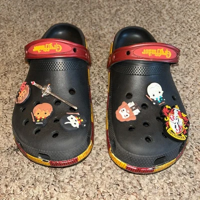 Zuecos clásicos de Harry Potter Crocs para niños - talla 5/7 Foto 1 de 4
