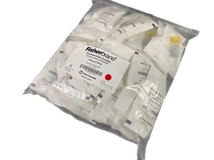 FISHERBRAND Polycarbonate 800μL Electroporation Cuvettes Plus FB104 (50/pk) - Picture 1 of 3