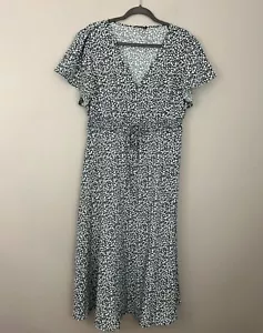 Bloomchic Dress Flutter Short Sleeve Green w/ White Ditsy Floral Size 12 New NWT - Picture 1 of 6