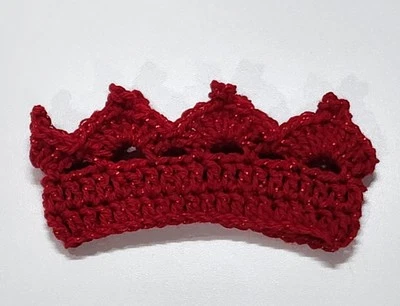 Crochet Baby Toddler Tiara Crown Headband Girl Photo Prop Handmade  - Image 1 of 2