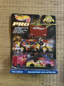 1998 Hot Wheels Pit Crew Edition 1/64 Terry Labonte #5 Kellogg's Chevrolet - Picture 1 of 2