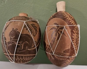 COSTA RICAN HAND CARVED FOLK ART MINI WATER GOURDS - Picture 1 of 6