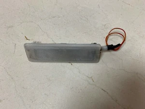 Mercedes W124/S124 Innenraum Heckklappe Säulenleuchte TE Modell - Bild 1 von 2