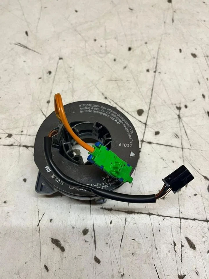 Airbag Kontakteinheit Wickelfeder 24459850 OPEL CORSA C (F08, F68) 1.0 - Bild 1 von 1