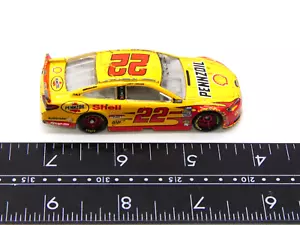 Lionel NASCAR Joey Logano Diecast Race Car 22 Yellow Pennzoil Ford - Picture 1 of 6