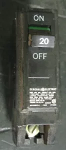 GE LP-5547 Circuit Breaker 20A 1P - Picture 1 of 2
