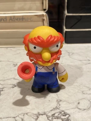 Kidrobot: The Simpsons Mini Series 2 - Groundskeeper Willie - 2/20 - Image 1 of 4